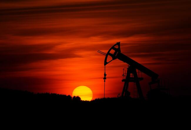 Нефтяная промышленость